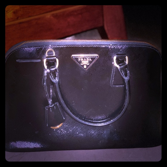 Prada Bag - Picture 1 of 1